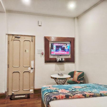 Hotel Florence Siliguri Exterior foto